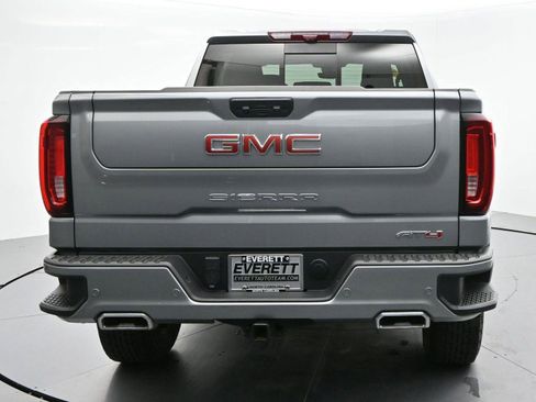 Used 2024 GMC Sierra 1500 AT4 w/ Technology Package AWD/4WD image 6