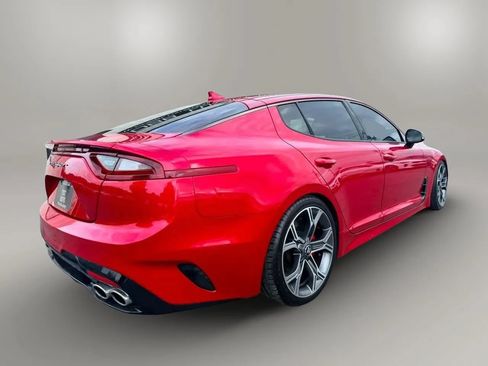 Used 2018 Kia Stinger GT2 AWD/4WD image 7