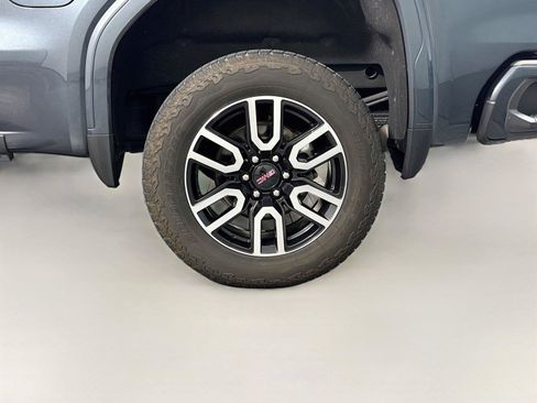 Used 2019 GMC Sierra 1500 AT4 w/ AT4 Premium Package AWD/4WD image 15