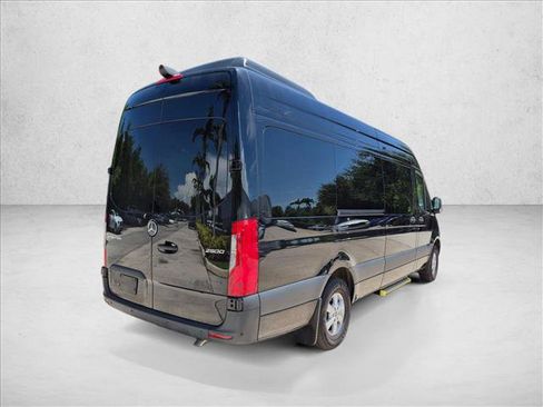 Used 2026 Mercedes-Benz Sprinter 2500 image 5
