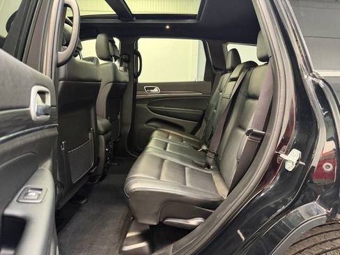 Used 2021 Jeep Grand Cherokee Limited w/ Luxury Group II AWD/4WD image 33
