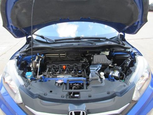 Used 2018 Honda HR-V LX image 49