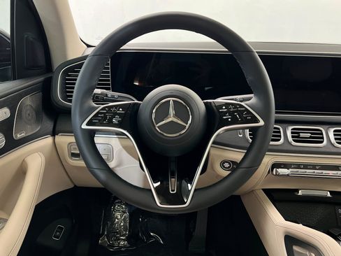 New 2026 Mercedes-Benz GLS 450 GLS 450 image 12