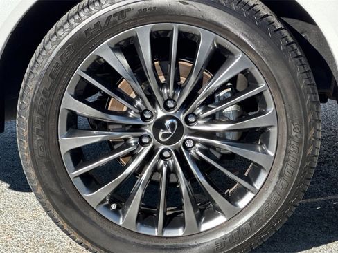 Certified 2024 INFINITI QX80 Premium Select w/ Cargo Package image 26