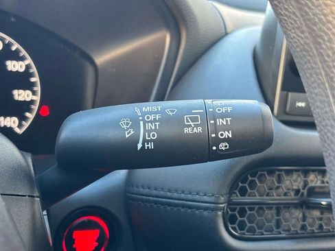 Used 2024 Honda HR-V LX image 26