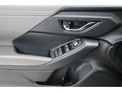 New 2025 Subaru Crosstrek 2.5i Limited w/ Crosstrek Mirror Package image 14