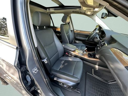 Used 2012 BMW X3 xDrive28i AWD/4WD image 25