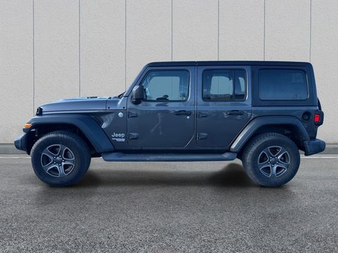 Used 2018 Jeep Wrangler Unlimited Sport S AWD/4WD image 4