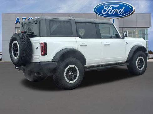 Used 2023 Ford Bronco Outer Banks w/ Sasquatch Package image 5