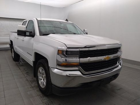Used 2017 Chevrolet Silverado 1500 LT w/ Trailering Package RWD image 13