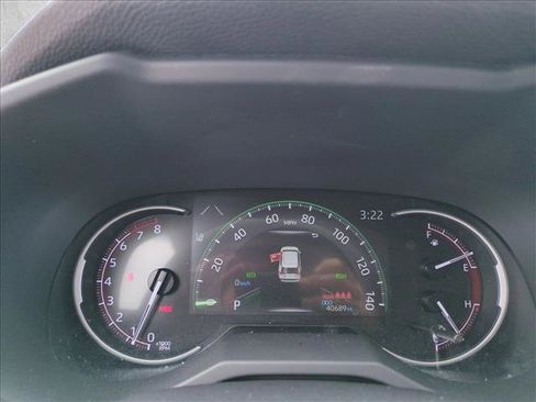 Certified 2023 Toyota RAV4 XLE Premium FWD image 11