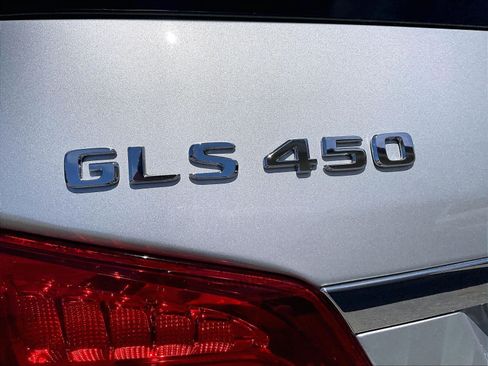 Used 2019 Mercedes-Benz GLS 450 4MATIC image 31