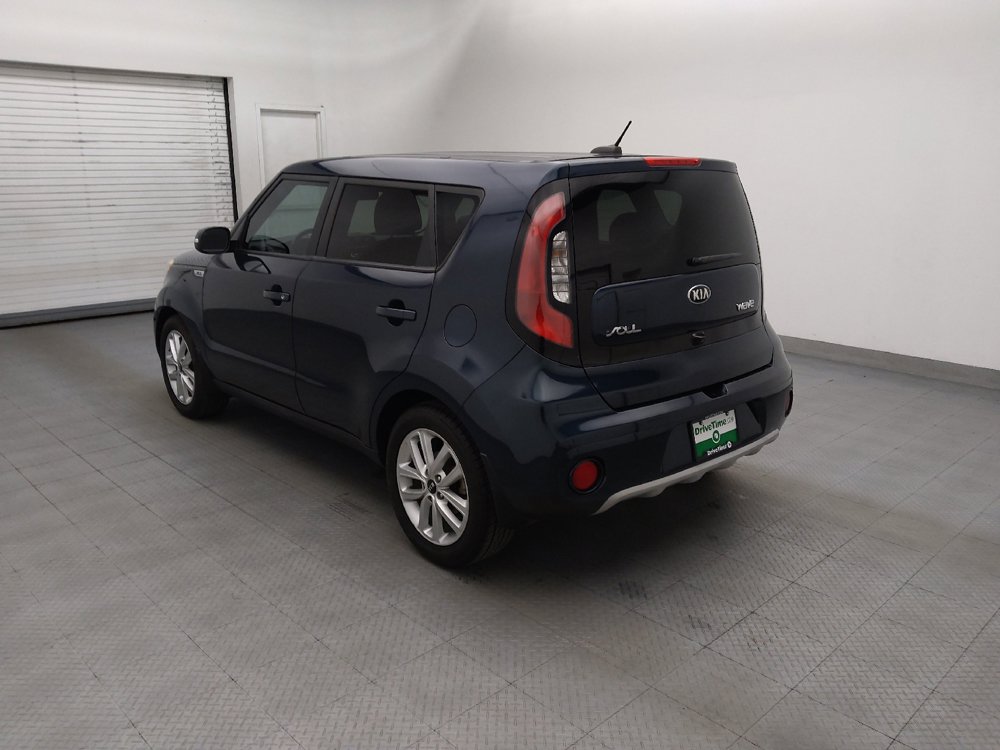 Used 2019 Kia Soul + FWD image 5