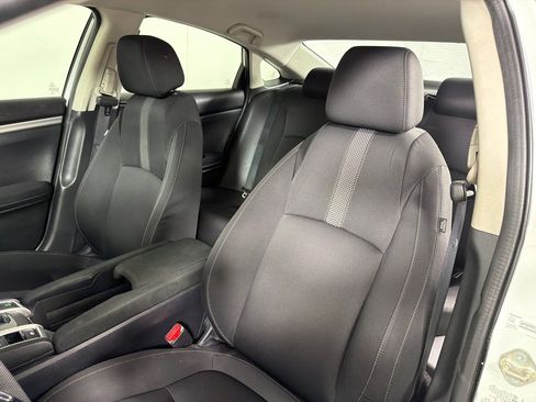 Used 2020 Honda Civic LX image 9