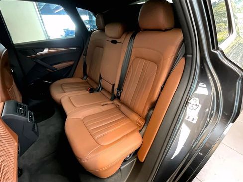 Used 2022 Audi Q5 2.0T Premium Plus image 21