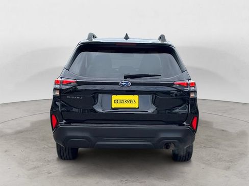 Certified 2025 Subaru Forester Premium AWD/4WD image 6