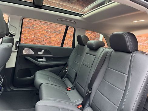 New 2026 Mercedes-Benz GLS 450 4MATIC image 26