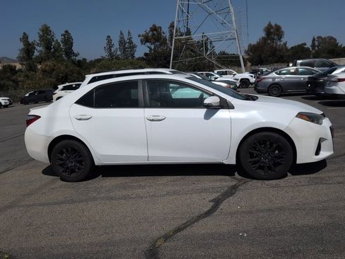 Used 2016 Toyota Corolla S Special Edition FWD image 2