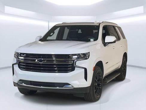 Used 2022 Chevrolet Tahoe LT w/ LT Signature Package AWD/4WD image 1
