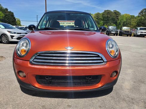 Used 2013 MINI Cooper Hardtop FWD image 2