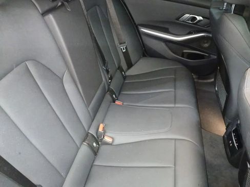 Used 2021 BMW 330i Sedan w/ Driving Assistance Package RWD image 18