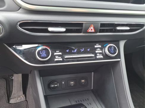 Used 2023 Hyundai Sonata SEL w/ Convenience Package FWD image 22