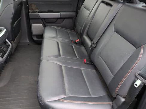 Used 2022 Ford F150 Lariat w/ Equipment Group 502A High image 20