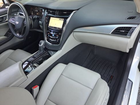 Used 2018 Cadillac CTS Luxury RWD image 14