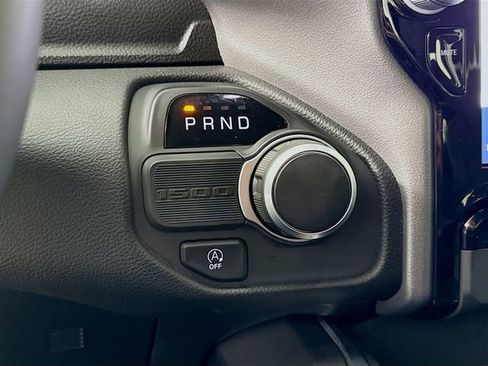Used 2025 RAM 1500 Big Horn image 17