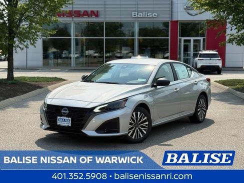 New 2026 Nissan Altima 2.5 SV AWD/4WD image 1