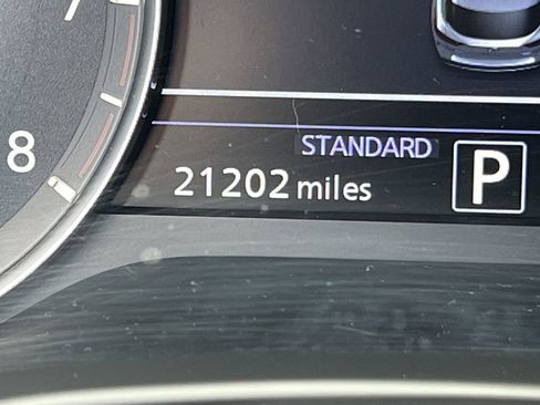 Used 2024 INFINITI QX50 Sport image 24