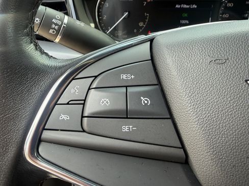 Used 2021 Cadillac XT5 Luxury FWD image 29