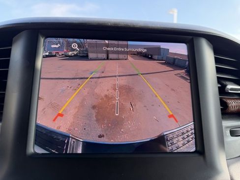 Used 2022 RAM 2500 Big Horn w/ Cold Weather Group image 26