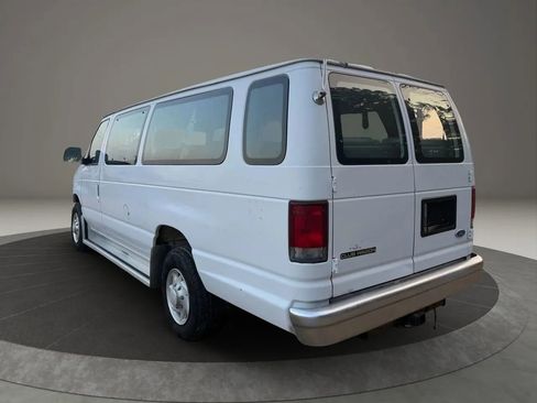 Used 1997 Ford E-350 and Econoline 350 Club Wagon image 3