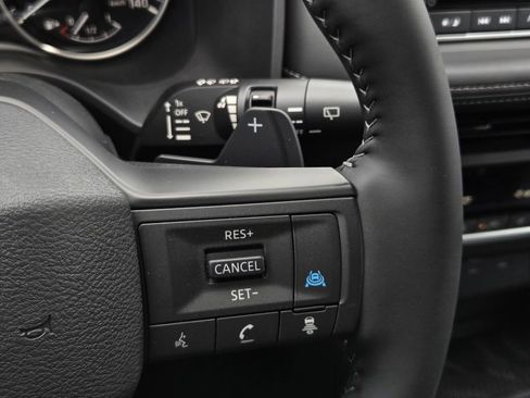 New 2026 Nissan Rogue SV FWD image 27