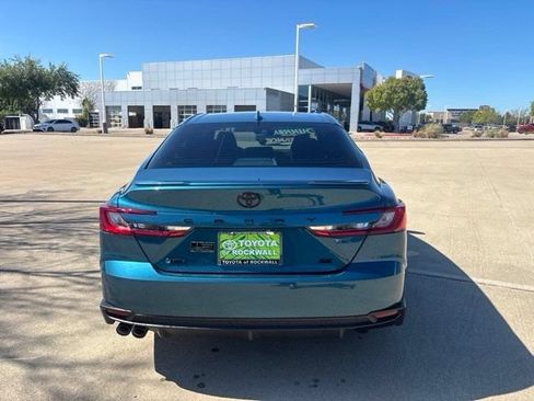 Used 2026 Toyota Camry SE w/ Convenience Package FWD image 6