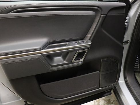 Used 2023 Rivian R1S Adventure image 22