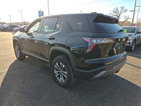 Used 2025 Chevrolet Equinox LT image 8