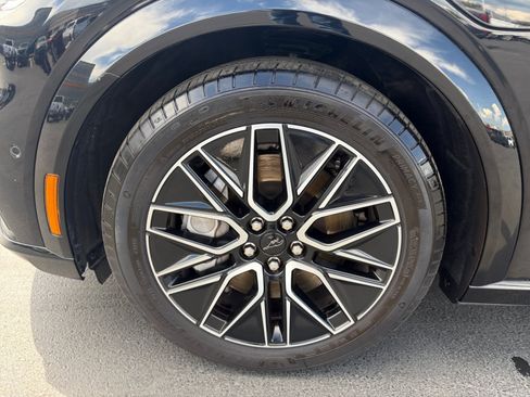 Used 2024 Ford Mustang Mach-E Premium AWD/4WD image 23