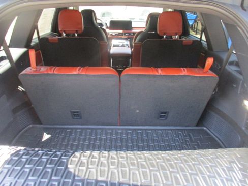 Used 2025 Lincoln Aviator Reserve w/ Equipment Group 201A AWD/4WD image 12