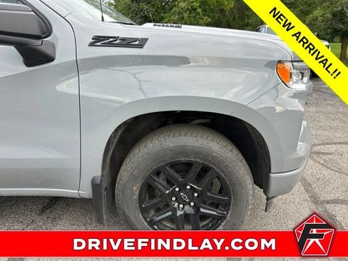 Used 2024 Chevrolet Silverado 1500 RST AWD/4WD image 5