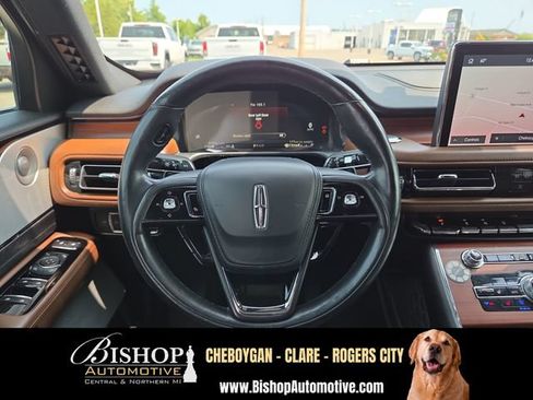 Used 2023 Lincoln Aviator Reserve w/ Equipment Group 201A AWD/4WD image 32