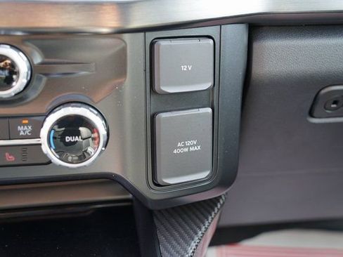 New 2025 Ford F250 Lariat w/ Lariat Ultimate Package image 18