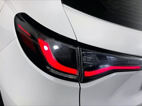 Used 2023 Honda HR-V LX image 26