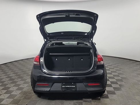 Used 2020 Kia Rio S image 8