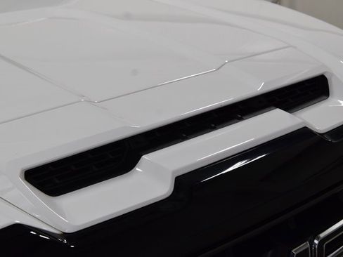 Used 2020 GMC Sierra 2500 AT4 w/ AT4 Premium Package image 16