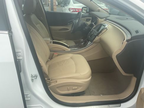 Used 2013 Buick LaCrosse Leather FWD image 12