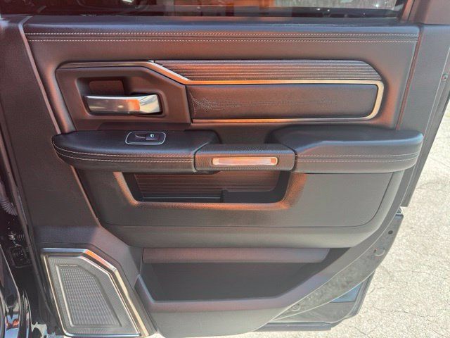 Used 2019 RAM 2500 Limited AWD/4WD image 18