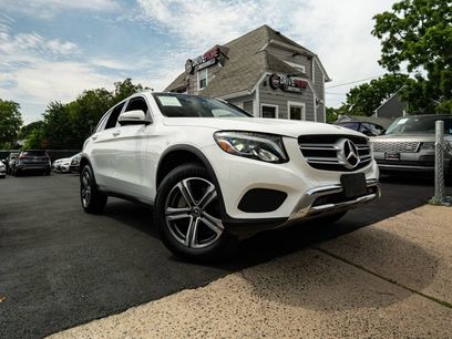 Used 2019 Mercedes-Benz GLC 300 4MATIC w/ Premium Package