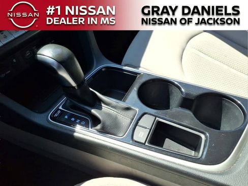 Used 2019 Hyundai Sonata SEL FWD image 19